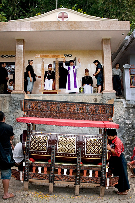 A funeral service before the burial.